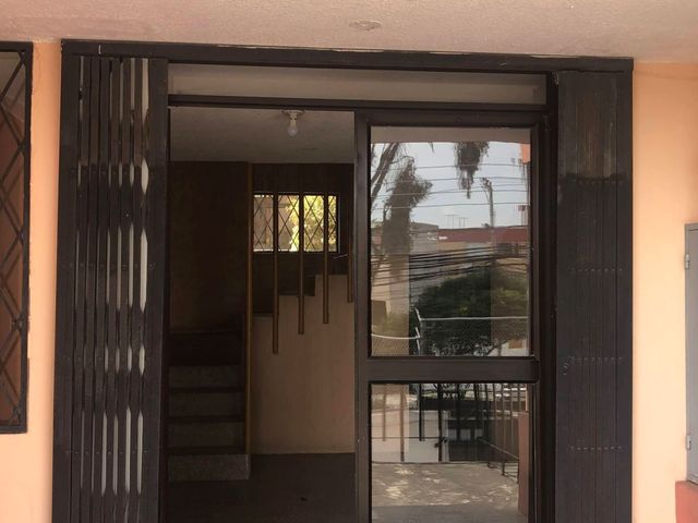 Venta, Departamento, Sector Mastodontes, Carcelen