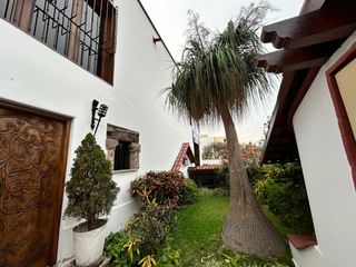 Hermosa y lujosa casa de 2 plantas en San Isidro