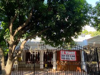 Foto 1 de Venta casa en el jardín con acabados de lujo y amplios espacios