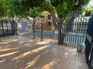 Foto 3 de Venta casa en el jardín con acabados de lujo y amplios espacios