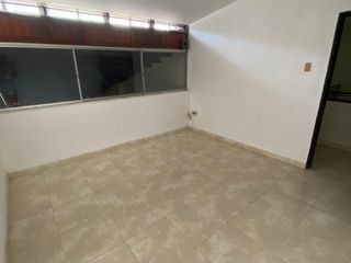 Foto 19 de Venta casa en el jardín con acabados de lujo y amplios espacios