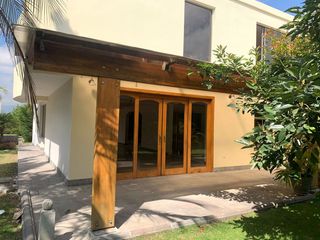 Casa en VENTA Arrayanes Puembo