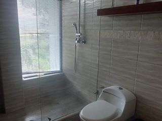 Foto 19 de CASA MODERNA EN VENTA CON ACABADOS DE LUJO, SEGURIDAD PRIVADA EN URBANIZACION PUEMBO