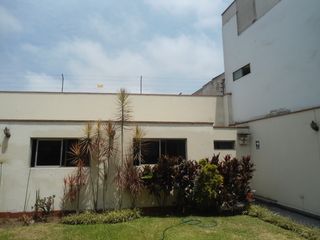 Foto 8 de Céntrica Casa con licencia para oficinas Administrativas en zona financiera.