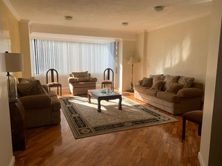 Foto 2 de VENDO EN EL QUITO TENIS  EXELENTE DEPARTAMENTO MUY AMPLIO, CLARO Y CON VISTA 262   METROS