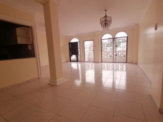 Foto 29 de EN VENTA DEPARTAMENTO LOMAS DE URDESA