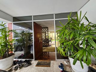 Foto 2 de VENTA CASA SAN BORJA OCASIÓN