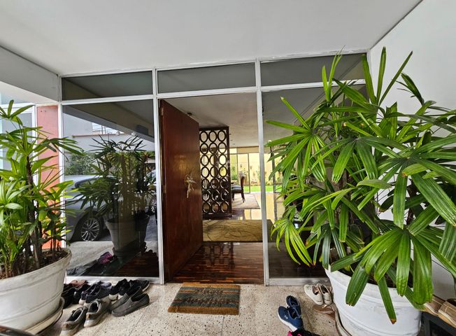 Casa en Venta en San Borja - Vista 4