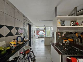 Foto 7 de VENTA CASA SAN BORJA OCASIÓN