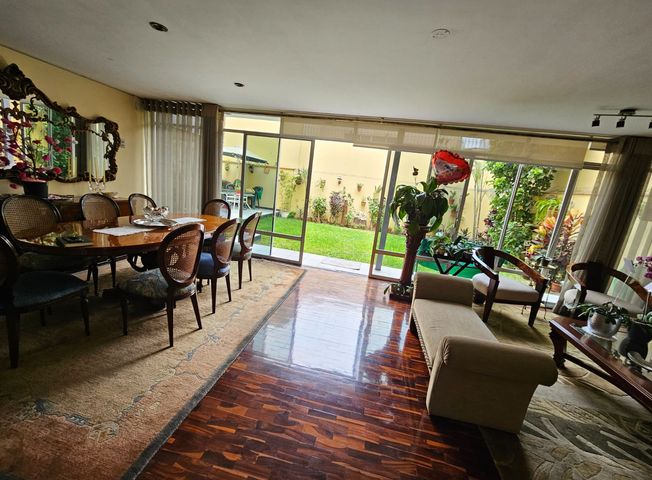 Casa en Venta en San Borja - Vista 6