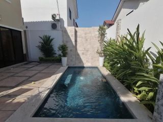 Venta casa con piscina de 3 habitaciones en Ciudad Celeste