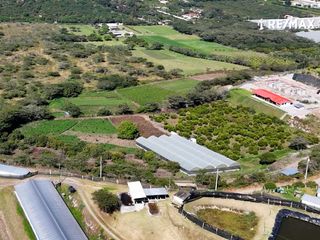 VENTA TERRENO GUAYLLABAMBA, CHAQUIBAMBA