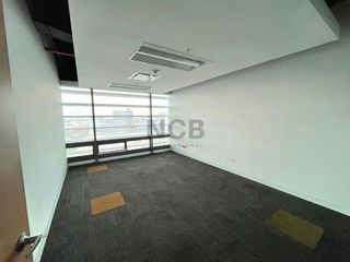 OFICINA EN ARRIENDO SECTOR CENTRO COMERCIAL MALLPLAZA BOGOTA