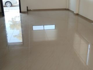Foto 11 de ALQUILO CASA DE 3 HABITACIONES AMPLIA EN NAPOLI