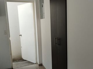 Foto 13 de ALQUILO CASA DE 3 HABITACIONES AMPLIA EN NAPOLI
