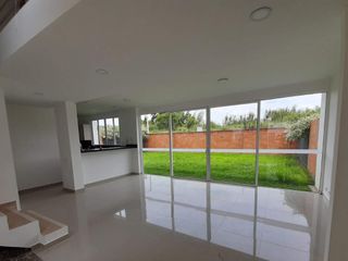 Foto 4 de HACIENDA EL CASTILLO, VENDOHERMOSA CASA