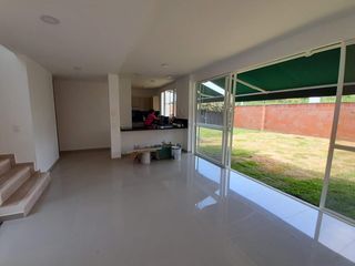 Foto 2 de HACIENDA EL CASTILLO, VENDOHERMOSA CASA
