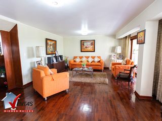Foto 4 de VENTA DE CASA COMO TERRENO EN LOS ALAMOS DE MONTERRICO, SURCO