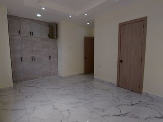 Foto 25 de En Machala De Venta Hermosa Casa de Estreno de 3 Dormitorios, 4 Baños Completos, Garaje para 2 Vehiculos, Estudio