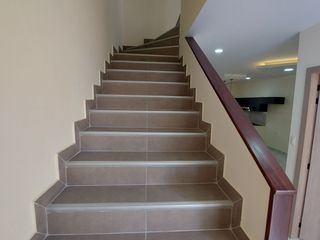 Foto 16 de En Machala De Venta Hermosa Casa de Estreno de 3 Dormitorios, 4 Baños Completos, Garaje para 2 Vehiculos, Estudio