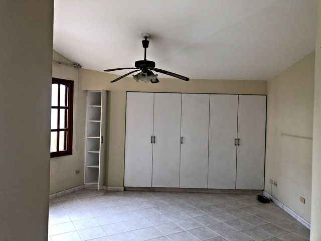Se Alquila Casa en Condominio con áreas comunes