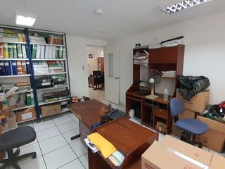 Foto 16 de ¡¡¡AMPLIA OFICINA CHALET EN ZONA COMERCIAL DE LINCE… ALQUILER!!!