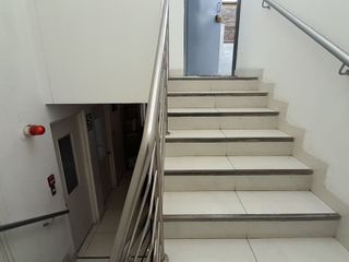 Foto 25 de ¡¡¡AMPLIA OFICINA CHALET EN ZONA COMERCIAL DE LINCE… ALQUILER!!!