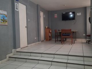 Foto 21 de ¡¡¡AMPLIA OFICINA CHALET EN ZONA COMERCIAL DE LINCE… ALQUILER!!!