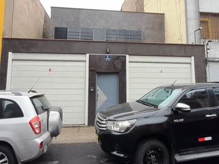 Foto 1 de ¡¡¡AMPLIA OFICINA CHALET EN ZONA COMERCIAL DE LINCE… ALQUILER!!!