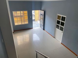 Foto 10 de RENTA DE CASA DE DOS PISOS Y TERRAZA, HUAQUILLAS