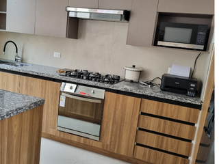 Foto 3 de VENTA DE CASA TRES Y CUATRO DORMITORIOS AMBATO