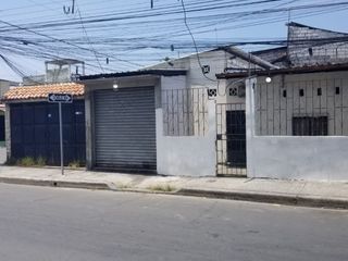 Foto 1 de EL ORO Y LA 42, VILLA ESQUINERA