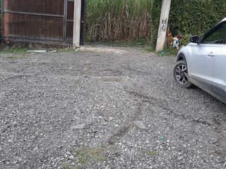 Foto 3 de Te vendo este parqueadero  planito o para hacer apartamentos, ya que tiene el permiso en Cisneros.