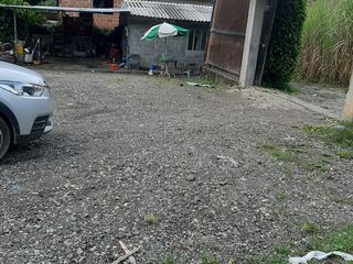 Foto 4 de Te vendo este parqueadero  planito o para hacer apartamentos, ya que tiene el permiso en Cisneros.