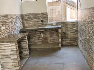 Foto 23 de VENTA DE PROPIEDAD CON 3 DEPARTAMENTOS EN JR JOSÉ OLAYA CDRA. 8, VILLA MARIA DEL TRIUNFO