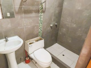Foto 24 de VENTA DE PROPIEDAD CON 3 DEPARTAMENTOS EN JR JOSÉ OLAYA CDRA. 8, VILLA MARIA DEL TRIUNFO