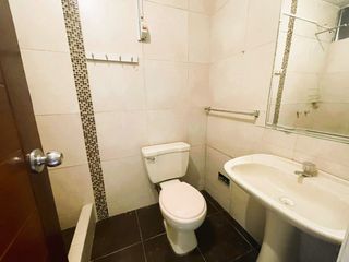 Foto 15 de VENTA DE PROPIEDAD CON 3 DEPARTAMENTOS EN JR JOSÉ OLAYA CDRA. 8, VILLA MARIA DEL TRIUNFO