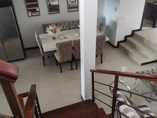 VENDO LINDA  CASA  EN CALLE DEL LLANTEN. CUENCA  $$125.000