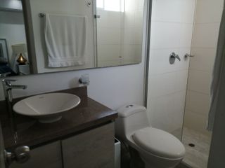 APARTAMENTO AMOBLADO EN ARRIENDO RIO ALTO #10716146