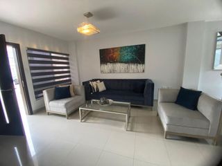 Foto 5 de CASA AMOBLADA EN RENTA -URBANIZACION CELESSIA