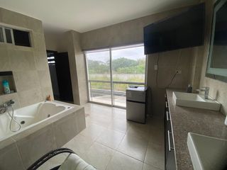 Foto 1 de CASA AMOBLADA EN RENTA -URBANIZACION CELESSIA