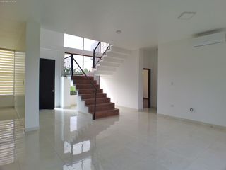 Foto 4 de VENTA DE CASA EN LA URBANIZACIÓN PRIVADA RANCHO SAN MIGUEL