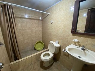 ARRIENDO DEPARTAMENTO AMOBLADO LOS ALAMOS Y ELOY ALFARO