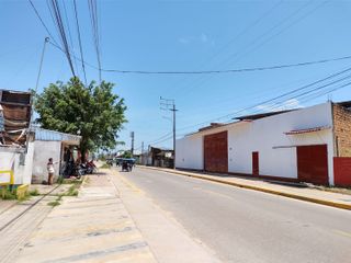 VENTA DE CASA, LOCAL COMERCIAL, TERRENO EN  CALLE LIBERTAD YURIMAGUAS