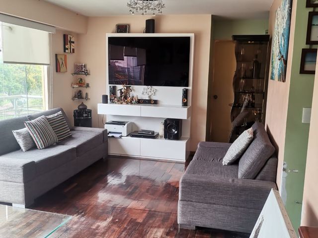 VENDO DEPARTAMENTE 85M2 3ER PISO FRENTE A PARQUE JOSE MARTI SAN MIGUEL