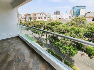 Moderno dúplex de 2 dormitorios con terraza en Miraflores
