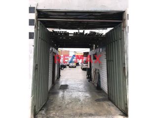 Foto 3 de Venta de Amplio Local Comercial de 516 m² – Urb. Chucuito – La Punta.