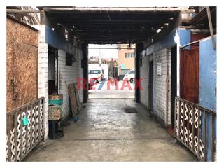 Foto 7 de Venta de Amplio Local Comercial de 516 m² – Urb. Chucuito – La Punta.