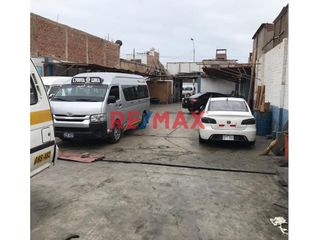 Foto 4 de Venta de Amplio Local Comercial de 516 m² – Urb. Chucuito – La Punta.