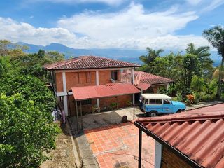 Foto 5 de SE VENDE ESCTACULAR CASA FINCA EN SILVANIA